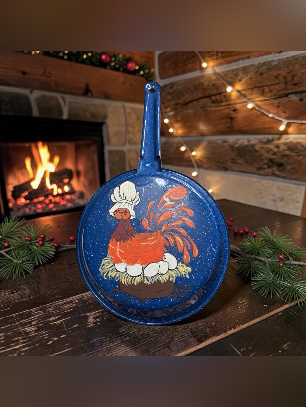 Vintage Farmhouse Hand Painted Blue Speckled Enamel Ware Frying Pan Rooster